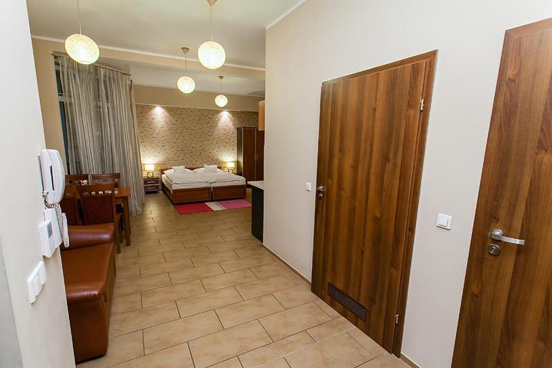 Apart-Lux Aparthotel Bytom Cameră foto