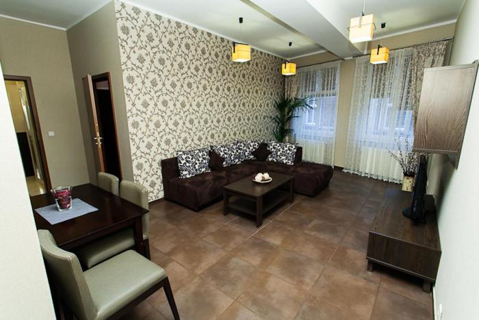Apart-Lux Aparthotel Bytom Cameră foto